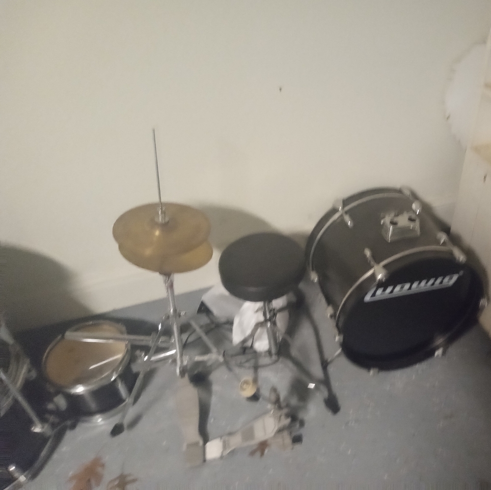 Ludwig drum set kids